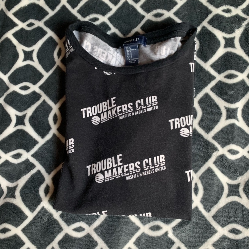 Forever 21 black trouble makers club T shirt